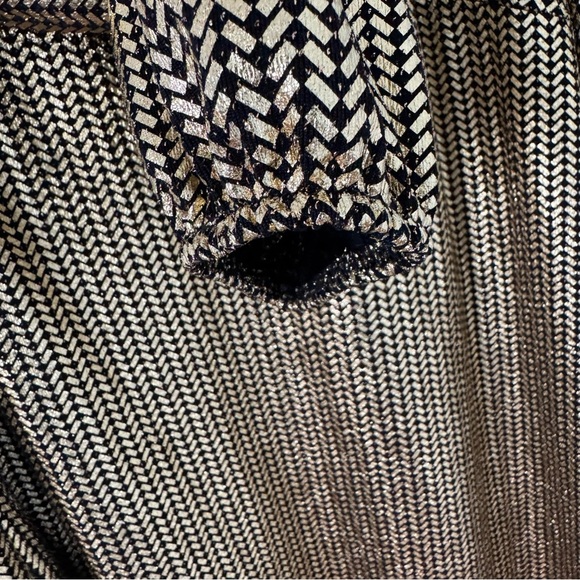 NWT Nicole Miller Gold Metallic Long Sleeve Shift Dress Women's 1X - Picture 3 of 8